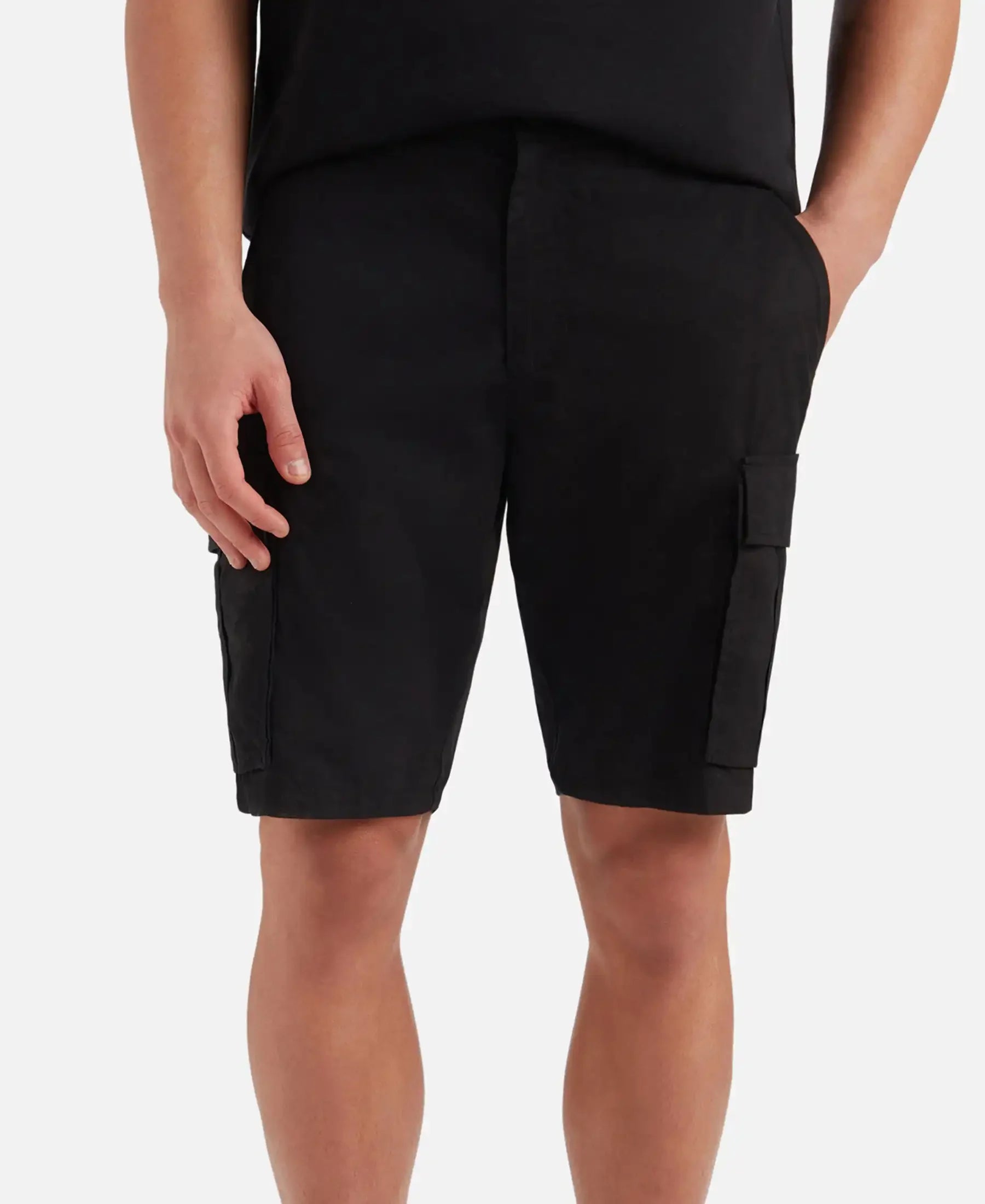 Super Combed Cotton Woven Straight Fit Cargo Shorts with Seven Pockets - Black