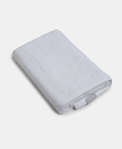Cotton Terry Ultrasoft and Durable Patterned Bath Towel - White