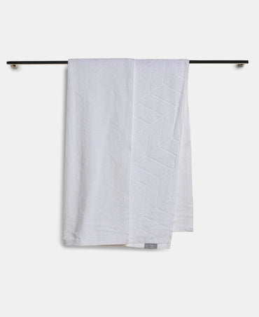 Cotton Terry Ultrasoft and Durable Patterned Bath Towel - White